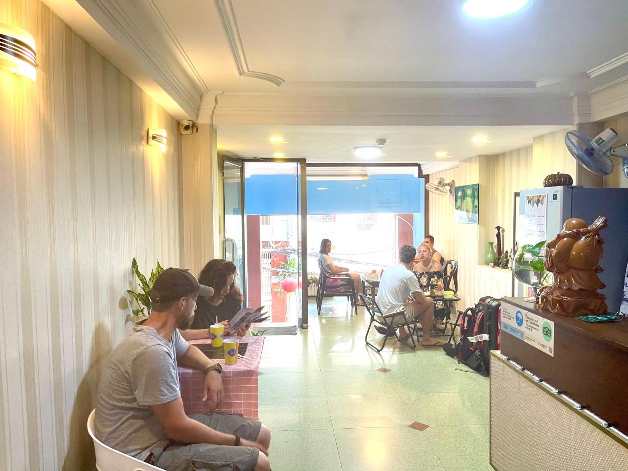 江逊酒店 胡志明市 外观 照片